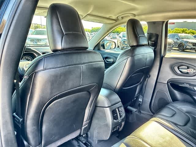 Thumbnail: 2023 Jeep Cherokee - 19