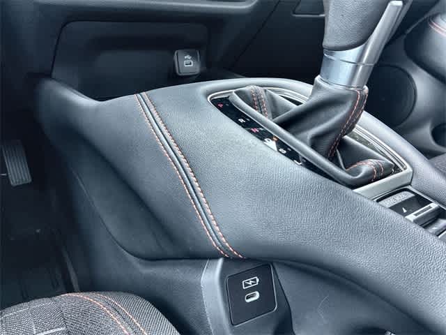 Thumbnail: 2024 Honda HR-V - 32