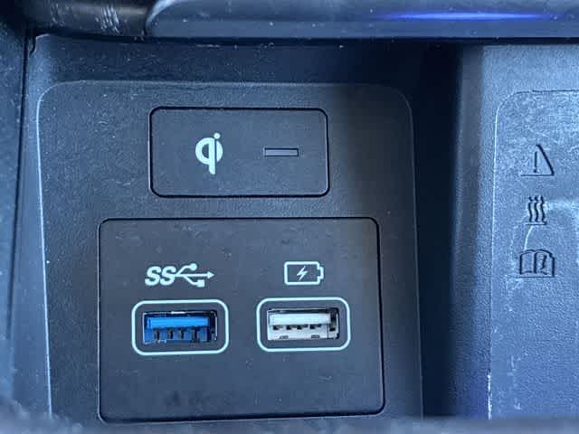 Thumbnail: 2021 Genesis GV80 - 33