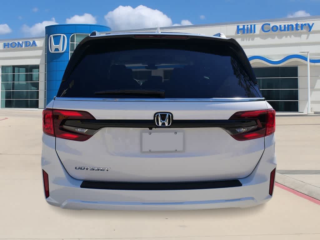 Thumbnail: 2026 Honda Odyssey - 3