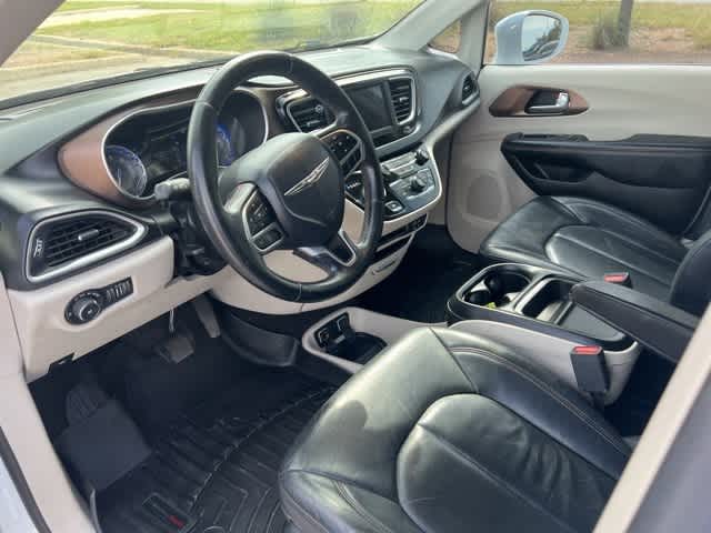 2018 Chrysler Pacifica Touring L 9
