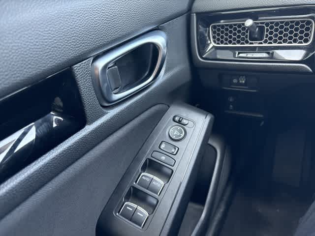 Thumbnail: 2022 Honda Civic - 12