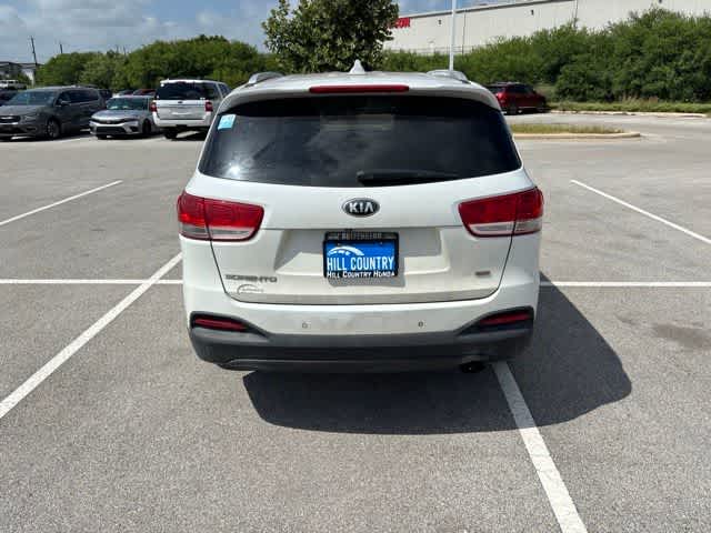 Thumbnail: 2018 Kia Sorento - 3