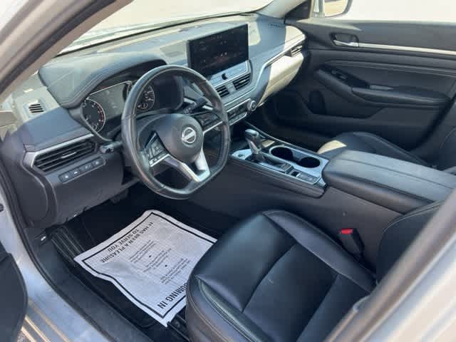Thumbnail: 2023 Nissan Altima - 9
