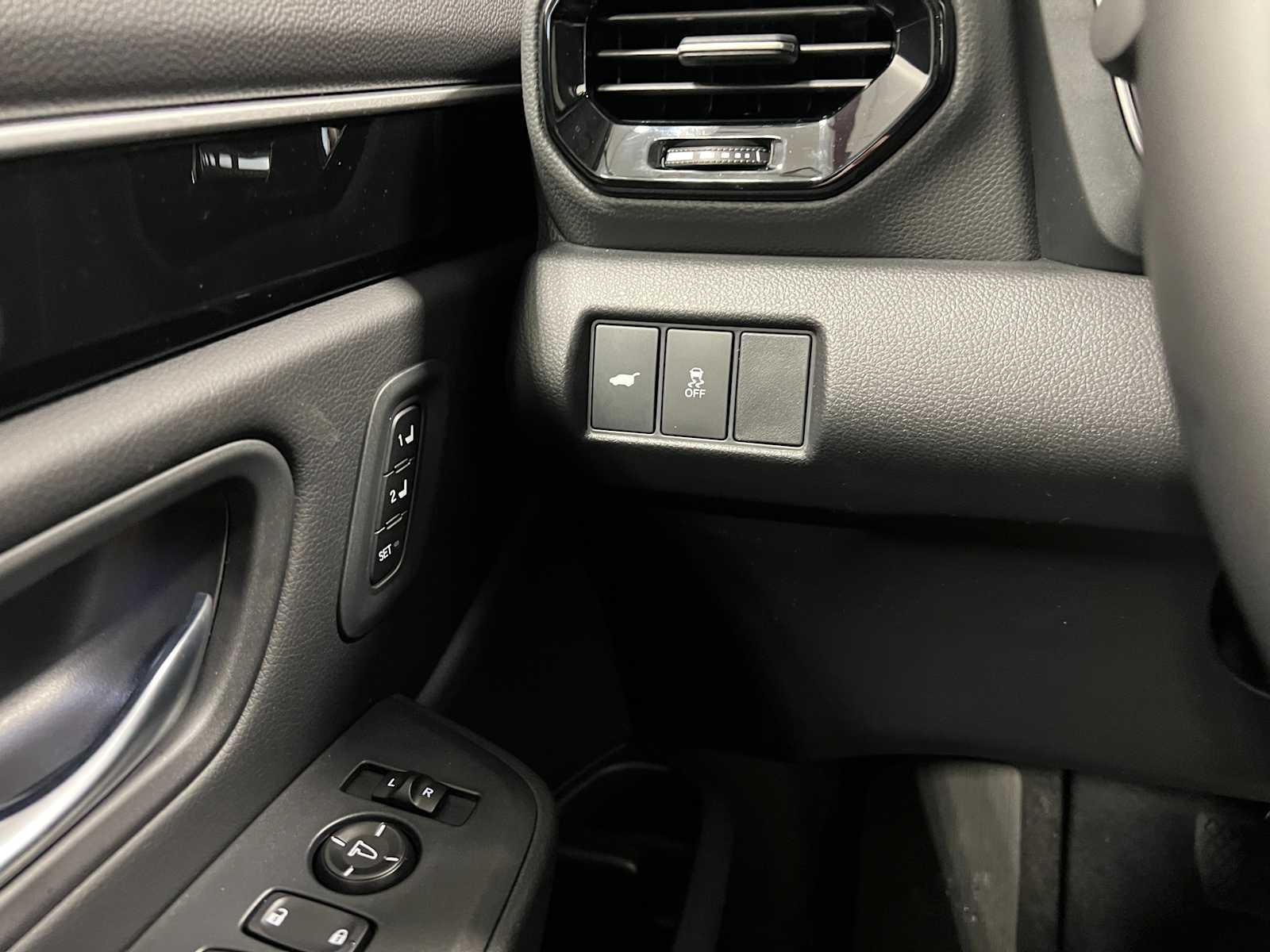 Thumbnail: 2025 Honda Pilot - 22