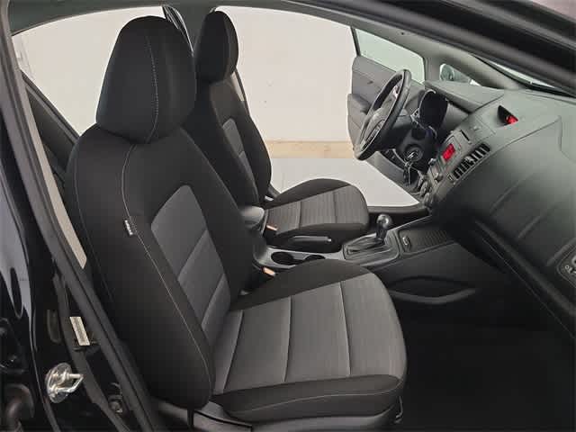Thumbnail: 2015 Kia Forte - 22