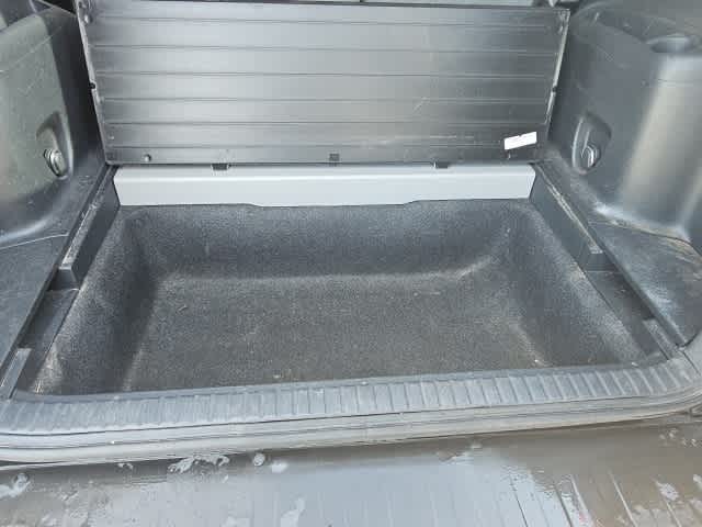 Thumbnail: 2010 Toyota RAV4 - 23