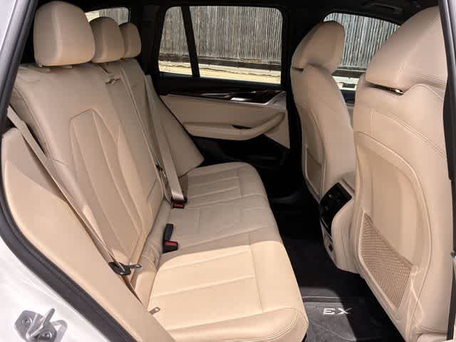 Thumbnail: 2021 BMW X3 - 21