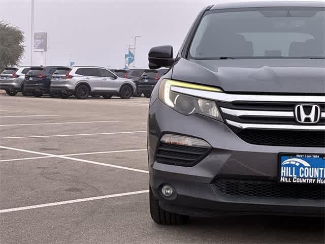 Thumbnail: 2016 Honda Pilot - 10