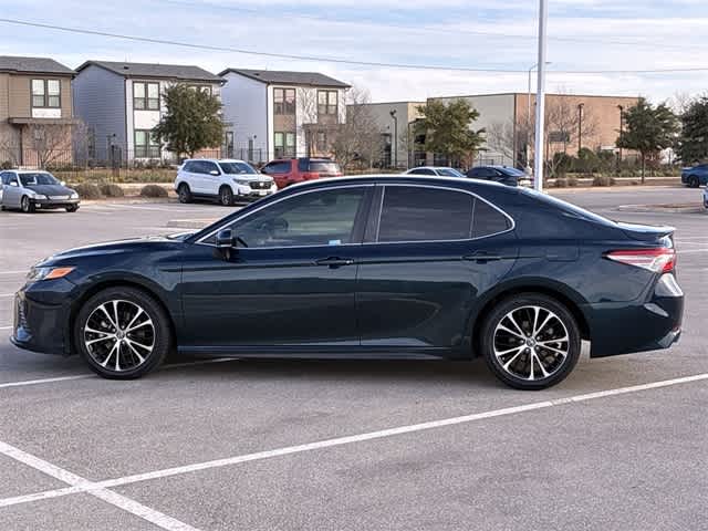 Thumbnail: 2019 Toyota Camry - 3