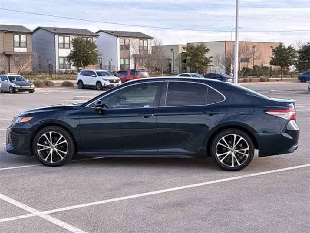 Used 2019 Toyota Camry L Sedan
