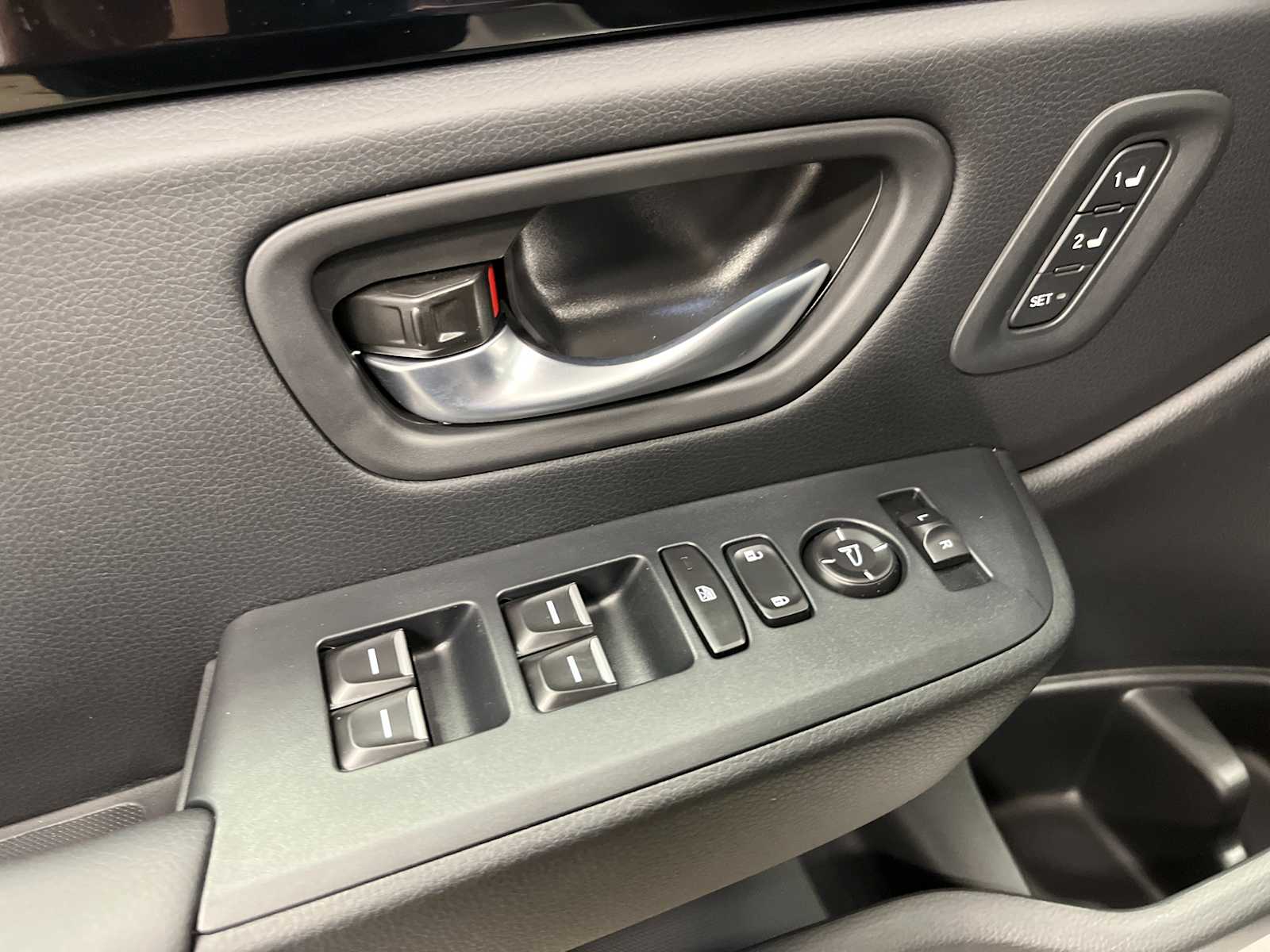 Thumbnail: 2025 Honda Pilot - 12