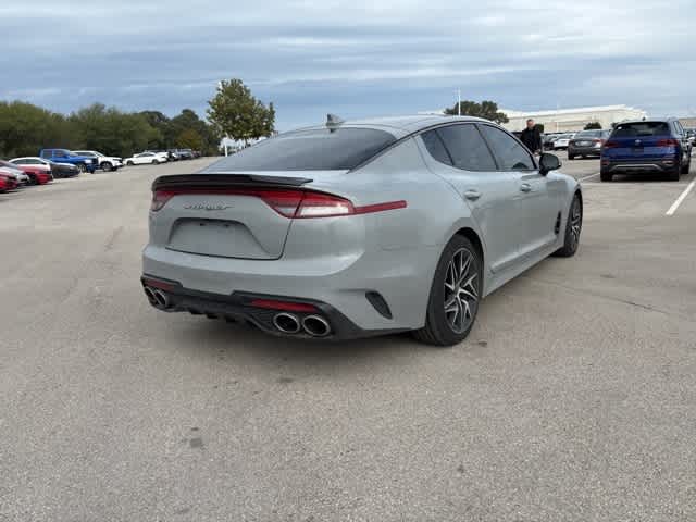 Thumbnail: 2022 Kia Stinger - 5