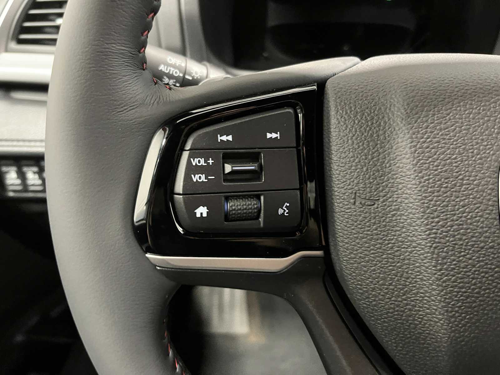 Thumbnail: 2026 Honda Odyssey - 18