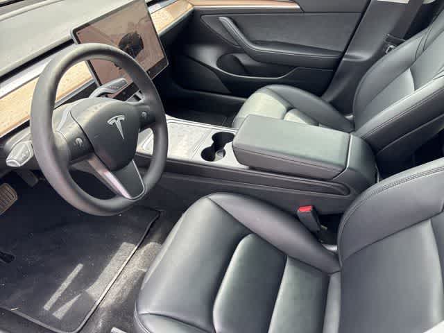 Thumbnail: 2022 Tesla Model 3 - 9