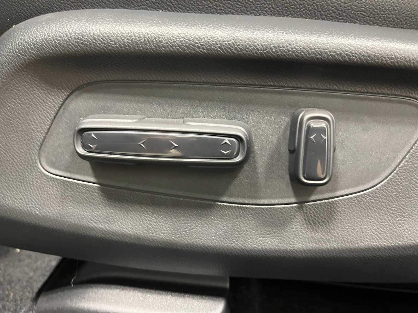 Thumbnail: 2026 Honda HR-V - 13