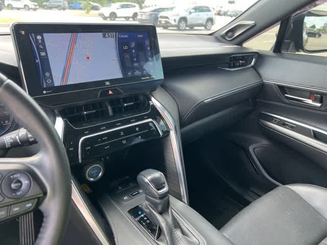 Thumbnail: 2021 Toyota Venza - 17