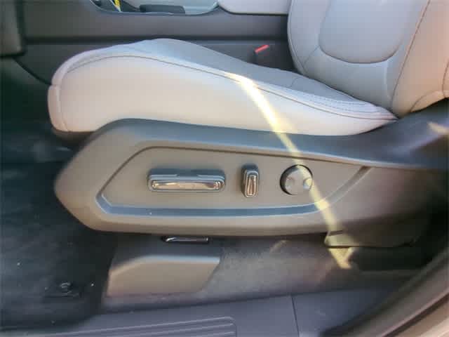 Thumbnail: 2025 Honda Pilot - 22