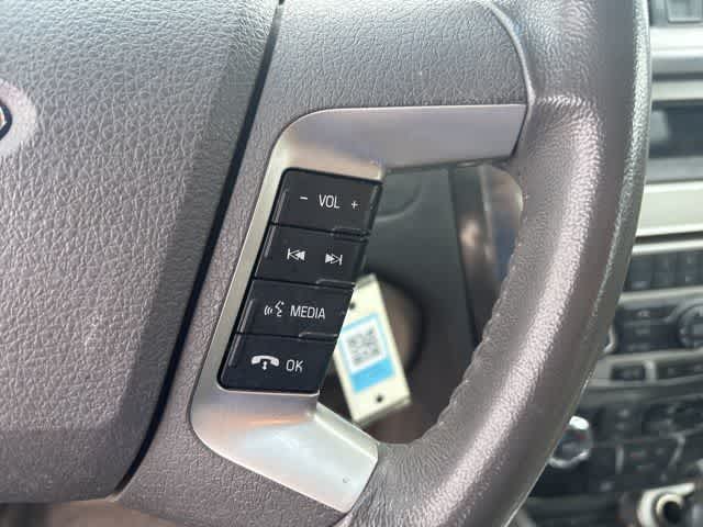 Thumbnail: 2011 Ford Fusion - 12