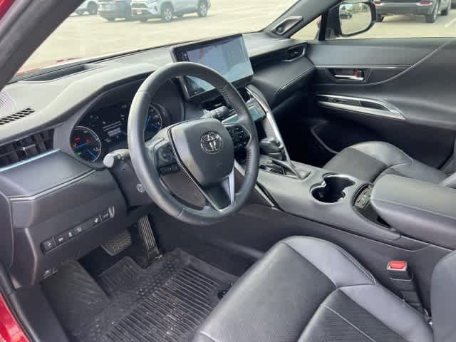 Thumbnail: 2021 Toyota Venza - 9