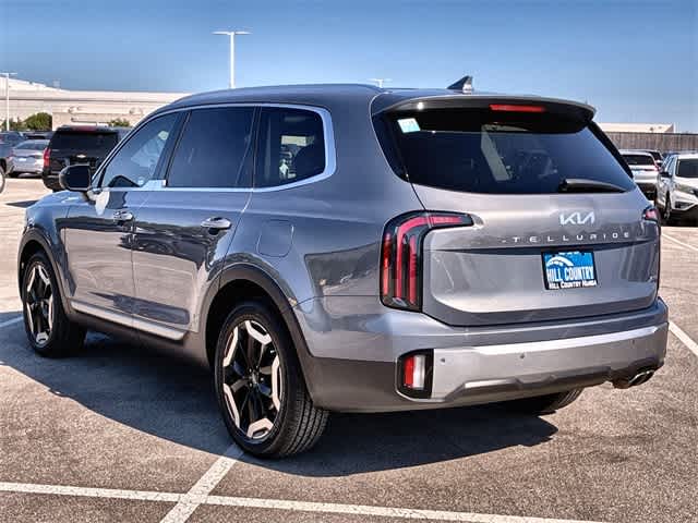 Thumbnail: 2023 Kia Telluride - 4