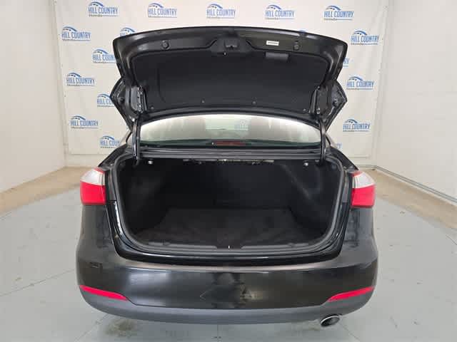 Thumbnail: 2015 Kia Forte - 34