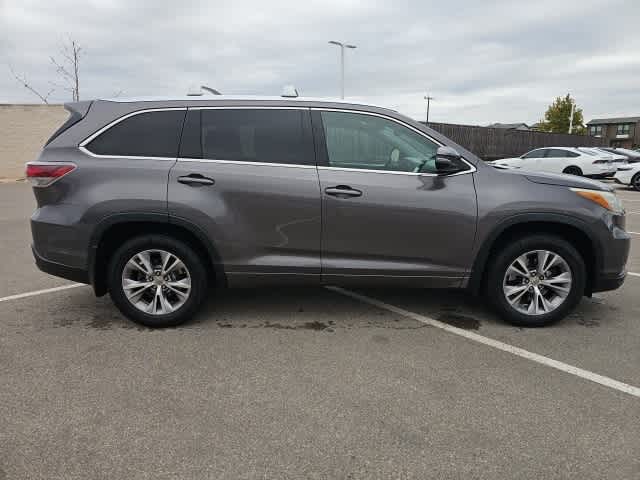 2015 Toyota Highlander XLE photo 4