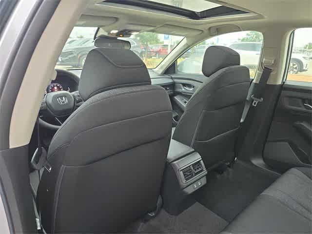 2025 Honda Accord SE 23