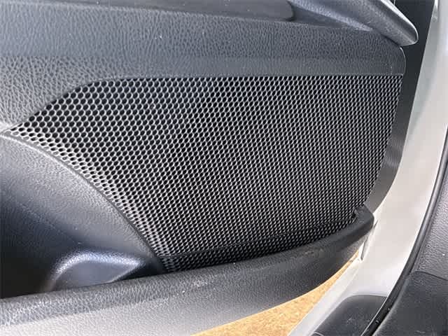 Thumbnail: 2023 Toyota Camry - 31