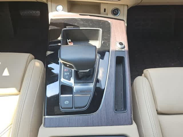 Thumbnail: 2022 Audi Q5 - 24