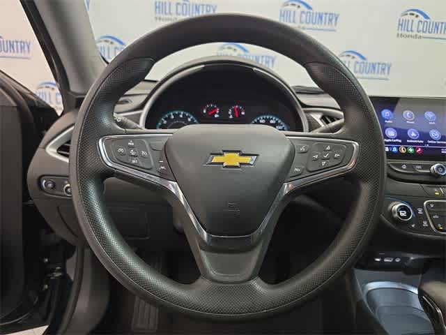 Thumbnail: 2023 Chevrolet Malibu - 23