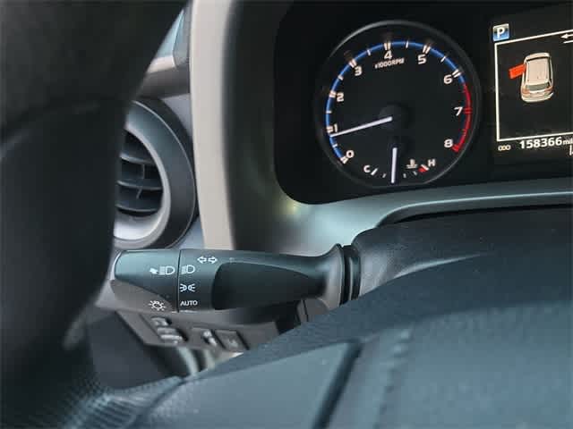 Thumbnail: 2017 Toyota RAV4 - 27