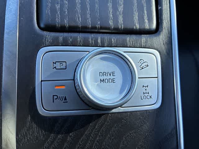 Thumbnail: 2021 Genesis GV80 - 40