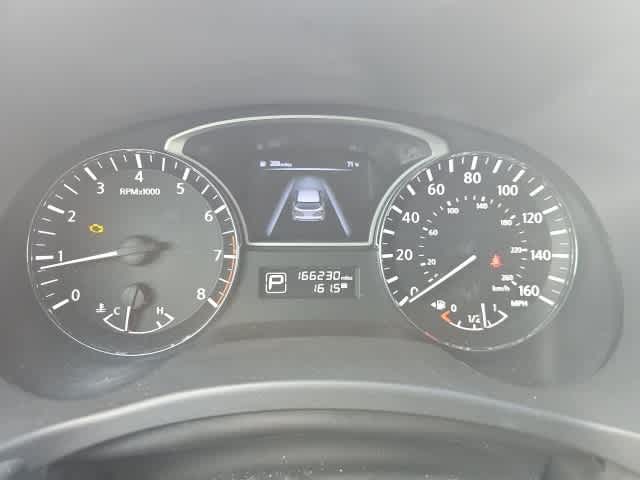 Thumbnail: 2014 Nissan Pathfinder - 13