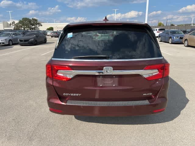 2018 Honda Odyssey Elite photo 4