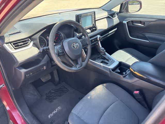 Thumbnail: 2020 Toyota RAV4 - 9