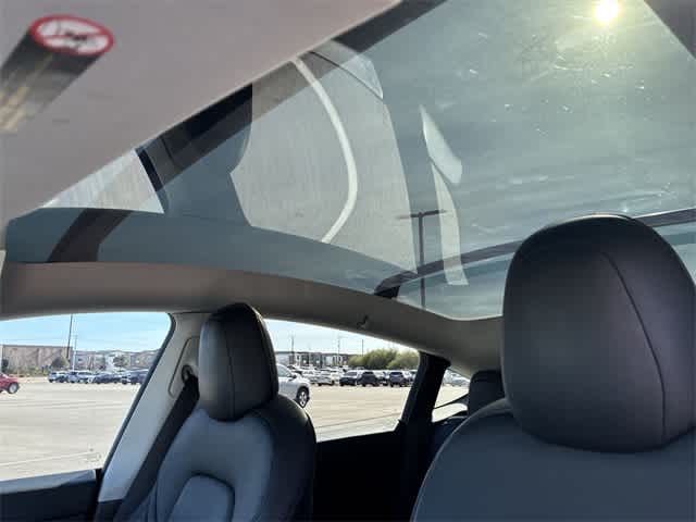 Thumbnail: 2021 Tesla Model Y - 19