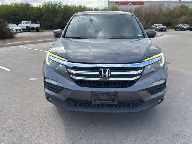 Thumbnail: 2016 Honda Pilot - 8