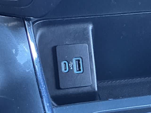 Thumbnail: 2021 Ford F-150 - 32