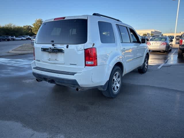 Thumbnail: 2011 Honda Pilot - 5