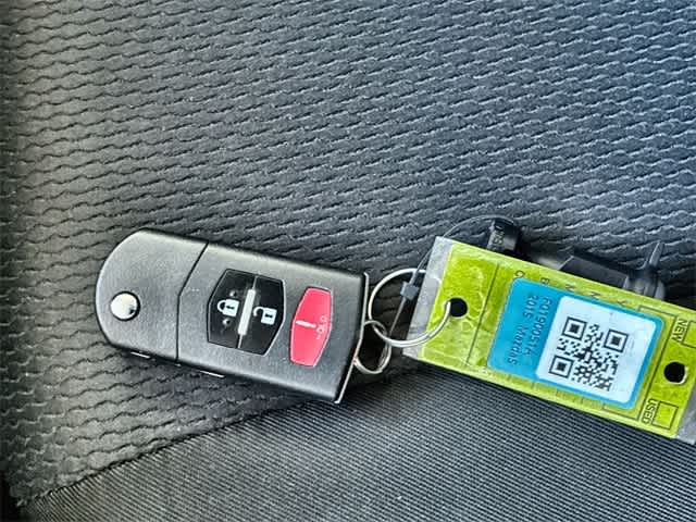 Thumbnail: 2015 Mazda Mazda5 - 34