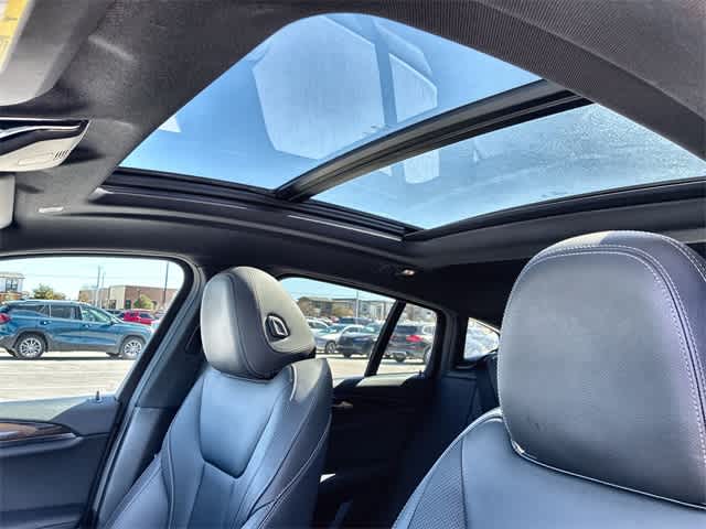 Thumbnail: 2022 BMW X4 - 20