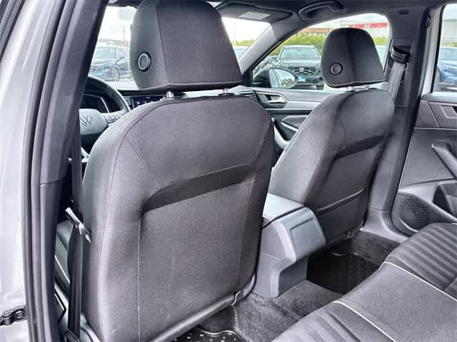 Thumbnail: 2023 Volkswagen Jetta - 19