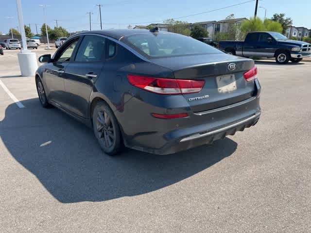 Thumbnail: 2020 Kia Optima - 3