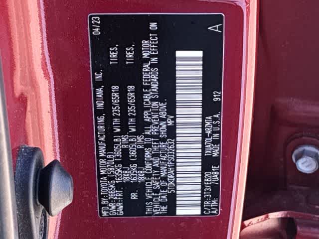 Thumbnail: 2023 Toyota Highlander - 39