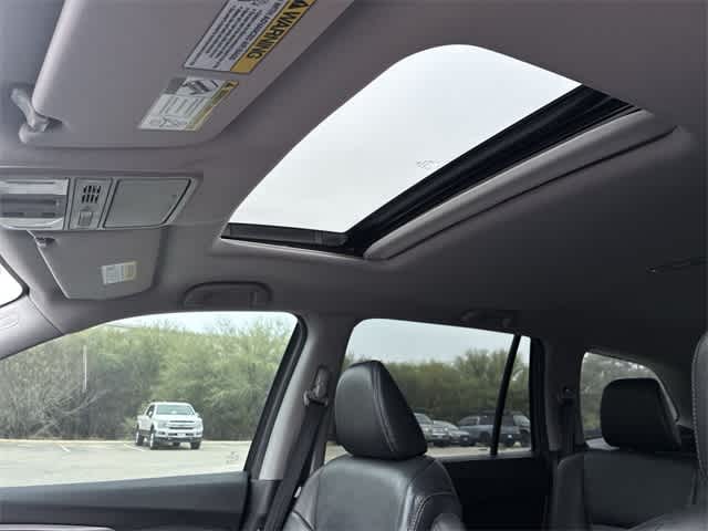 Thumbnail: 2016 Honda Pilot - 20