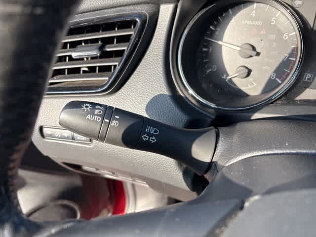 Thumbnail: 2019 Nissan Rogue Sport - 15