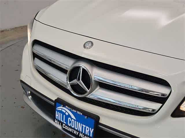 Thumbnail: 2017 Mercedes-Benz GLA - 12
