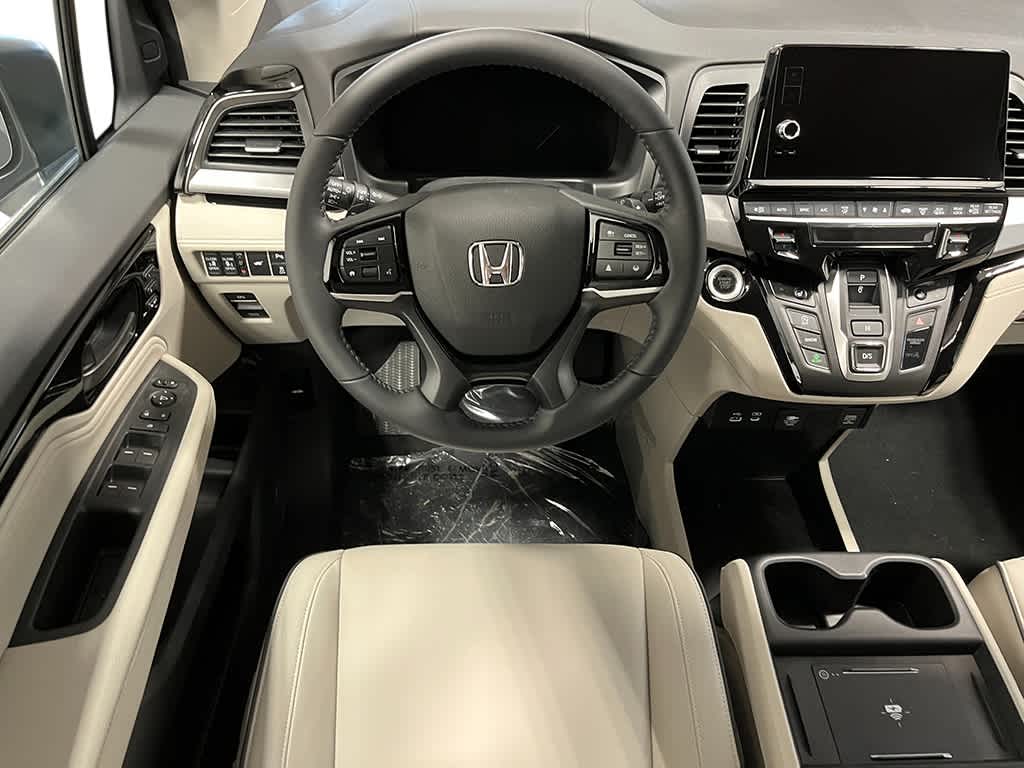 Thumbnail: 2026 Honda Odyssey - 17