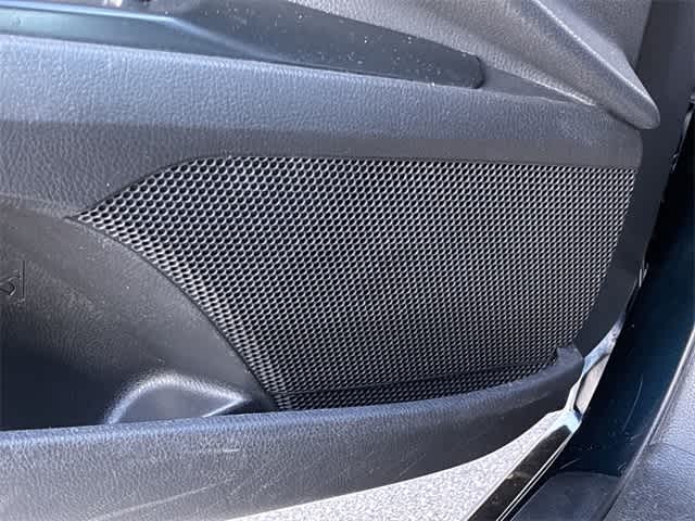 Thumbnail: 2019 Toyota Camry - 31